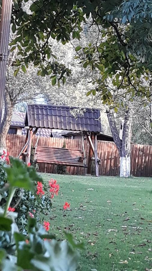 Casa Pricas Vila Moieciu de Jos Exterior foto